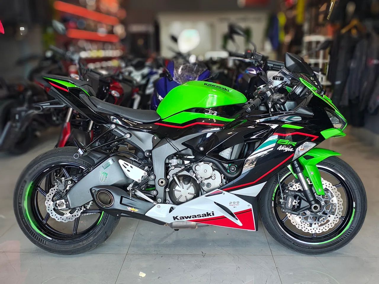 Kawasaki Zx-6r 636cc 2020 - 1465314368 | OLX