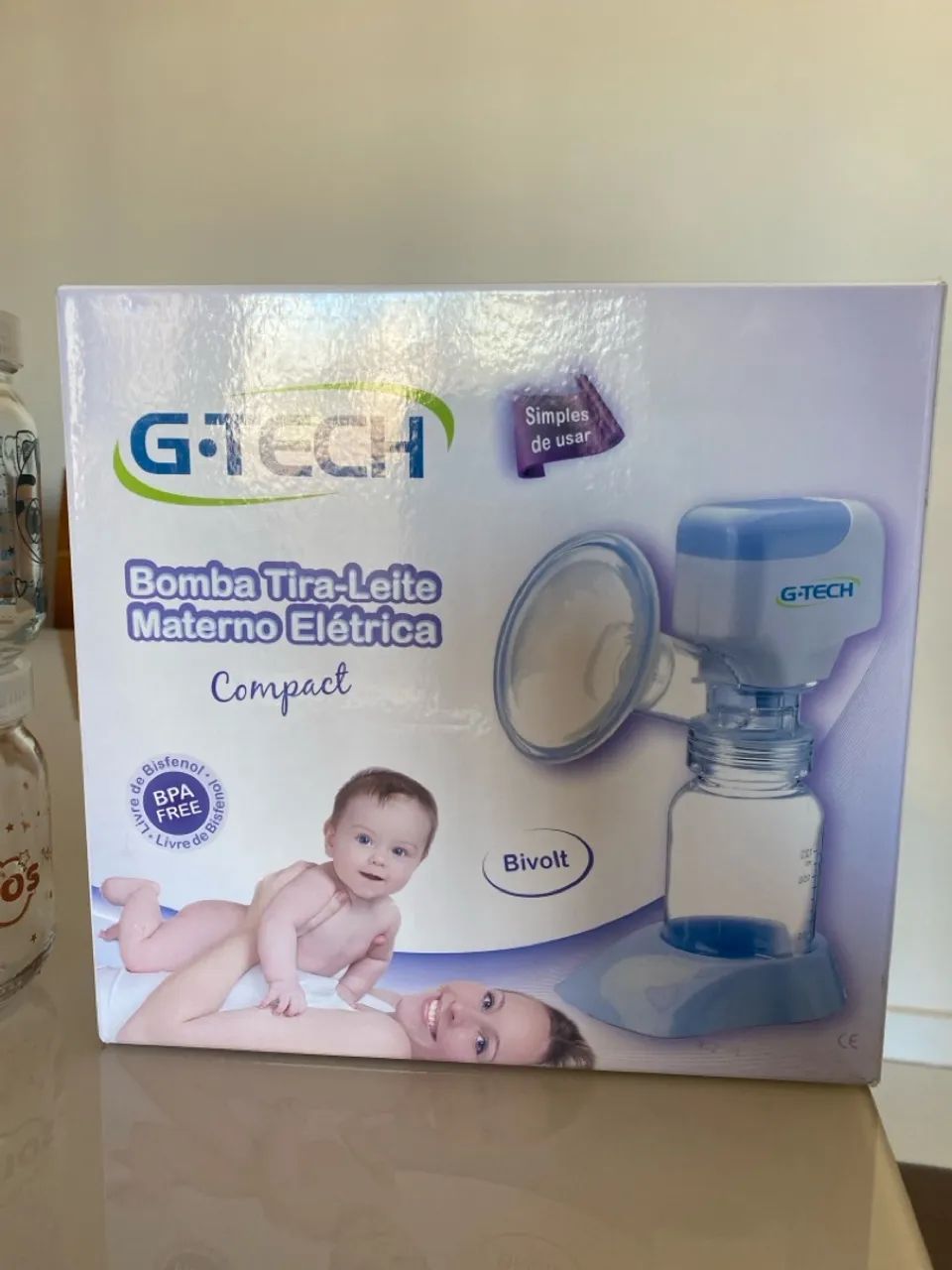 Bomba de tirar leite elétrica + potes 