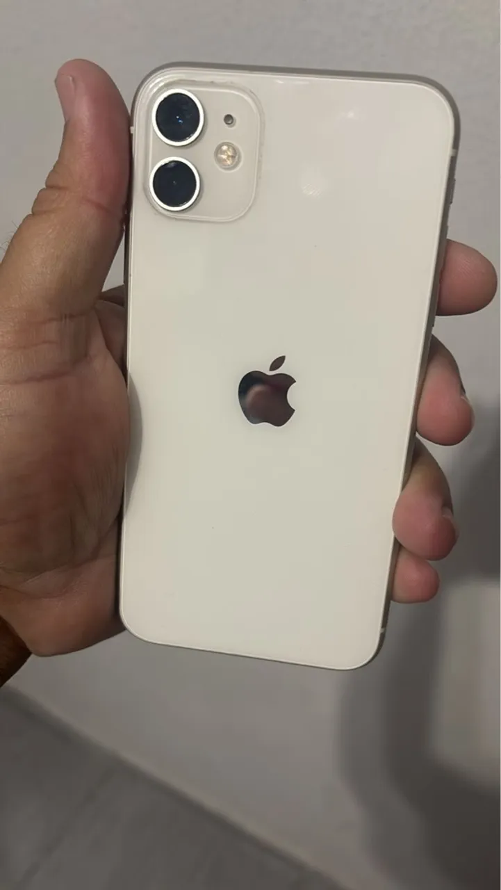 Vende iPhone 11 seminovo