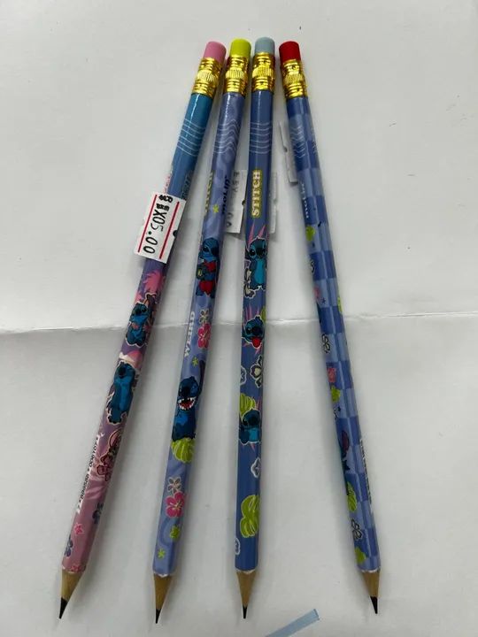 Lápis com tema Stitch