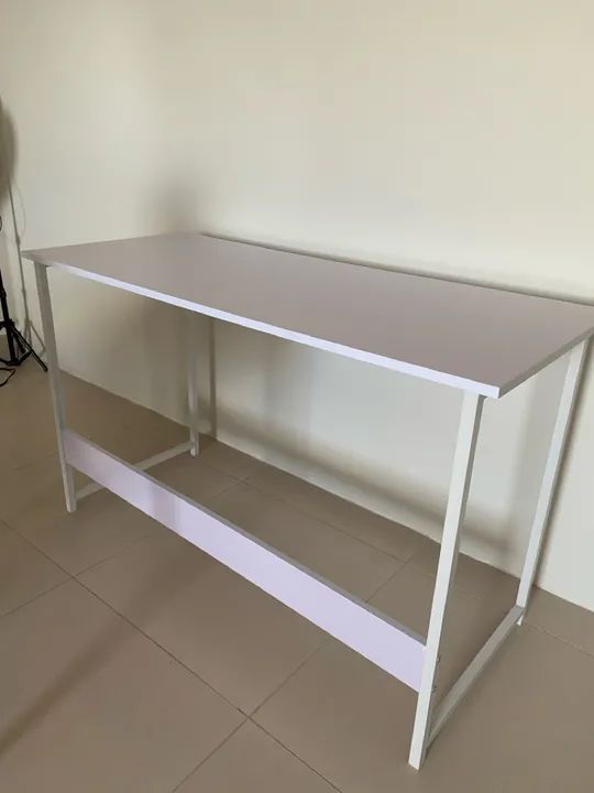 Mesa de Escritório Branca - Foto 4