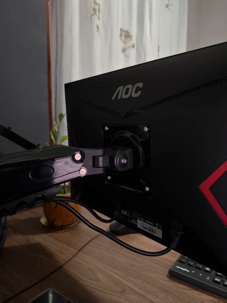 Monitor AOC 23.8 polegadas IPS 144Hz + Braço articulado - Foto 2