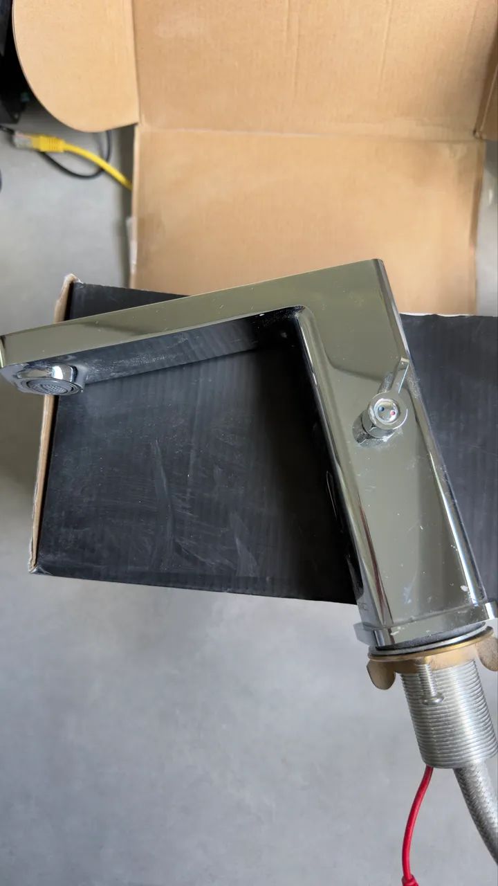 Torneira monocomando q/f smart sensor Bracci