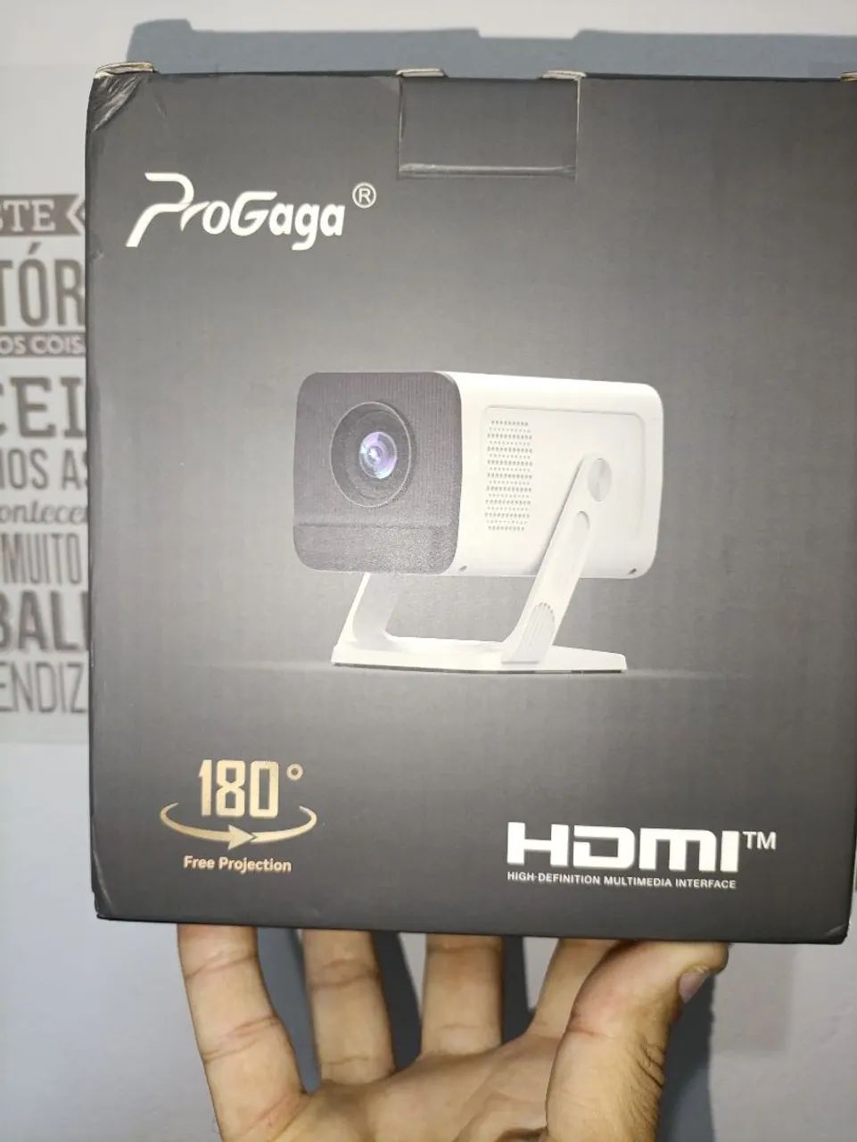 Projetor ProGaga  Original 720P HD Nativo Portátil Telão em Casa - Foto 2