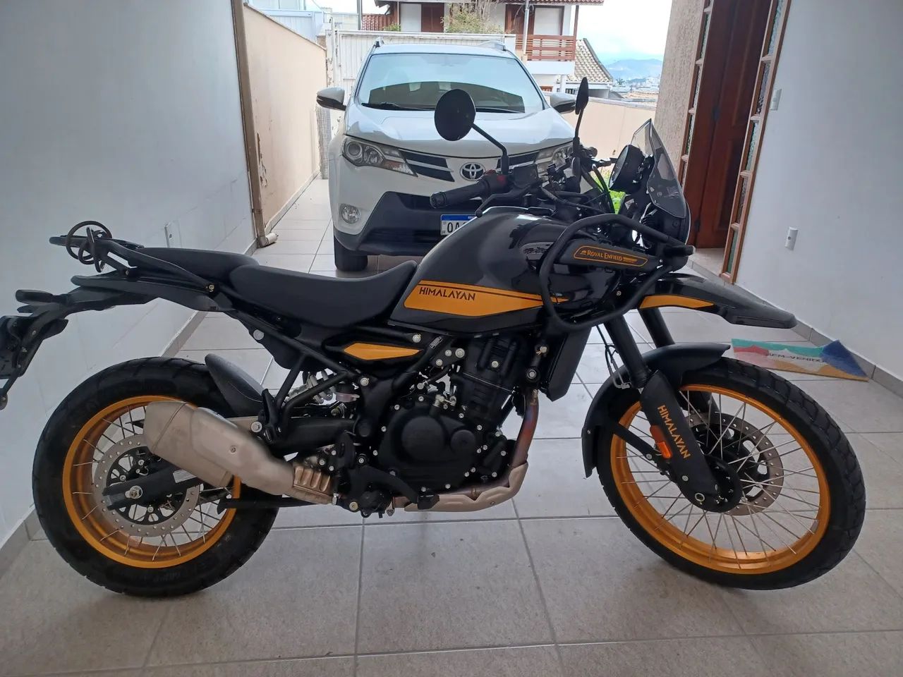 ROYAL ENFIELD HIMALAYAN 