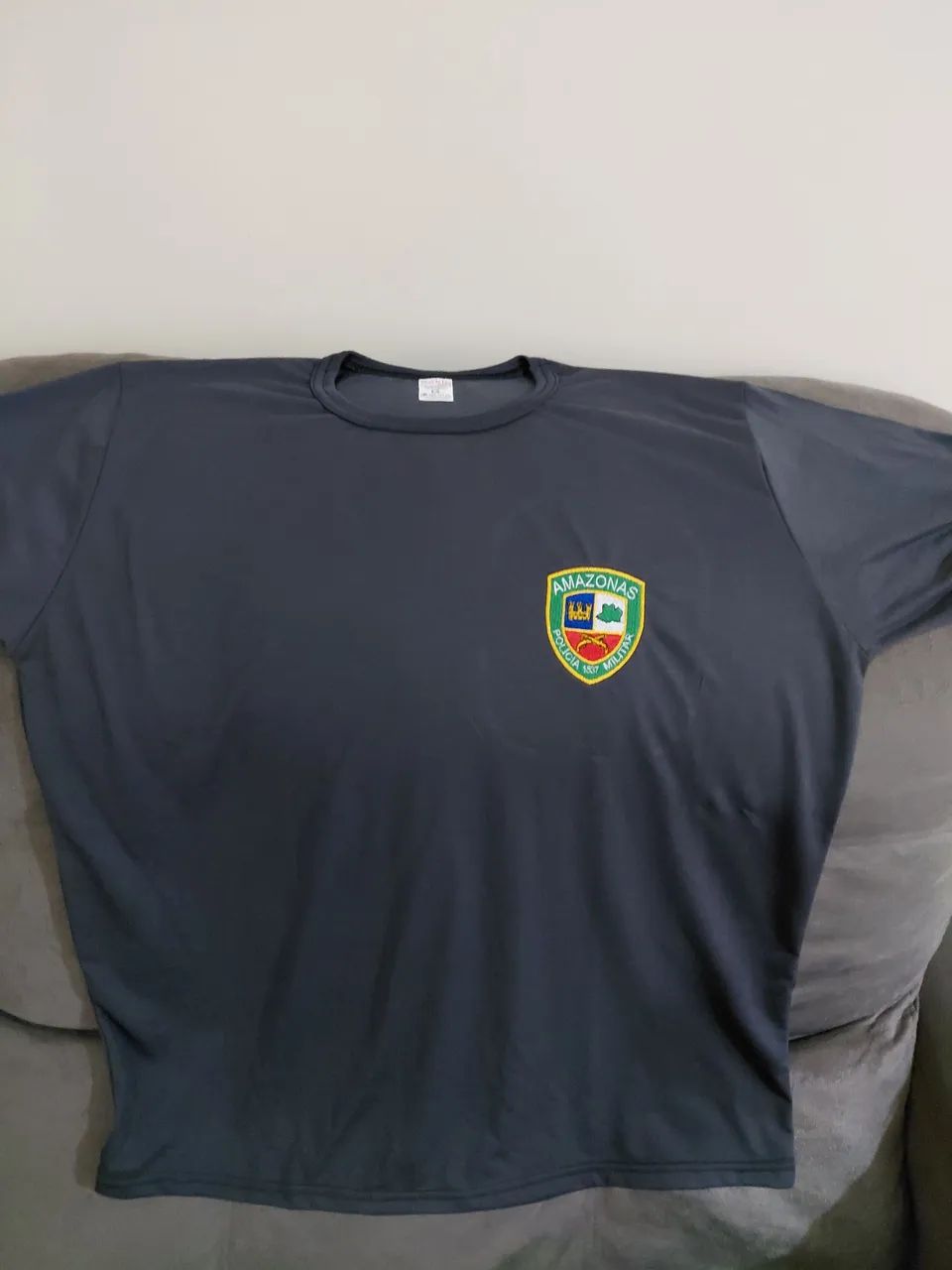Camisa cinza com todos bordado  - Foto 3