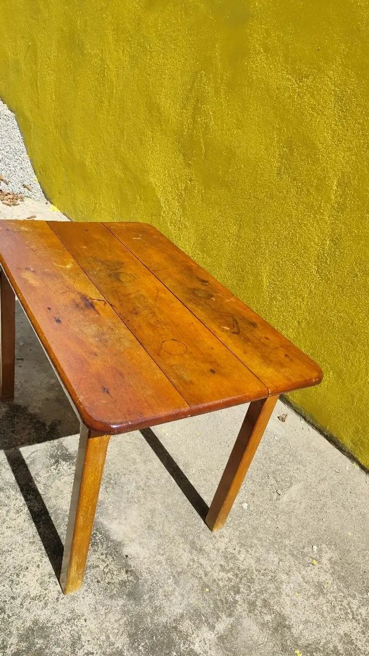 Mesa de jantar em madeira tipo cedro  - Foto 4