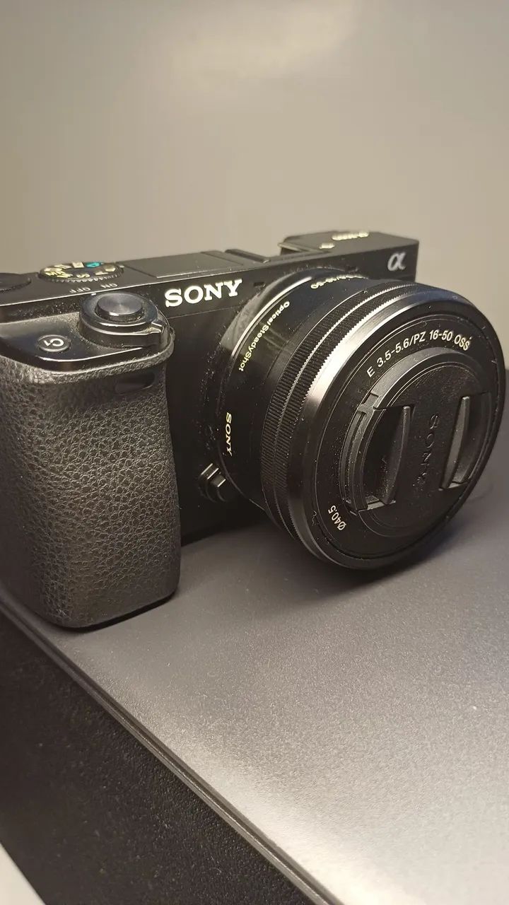 Sony a6000 + Lente + acessórios  - Foto 3