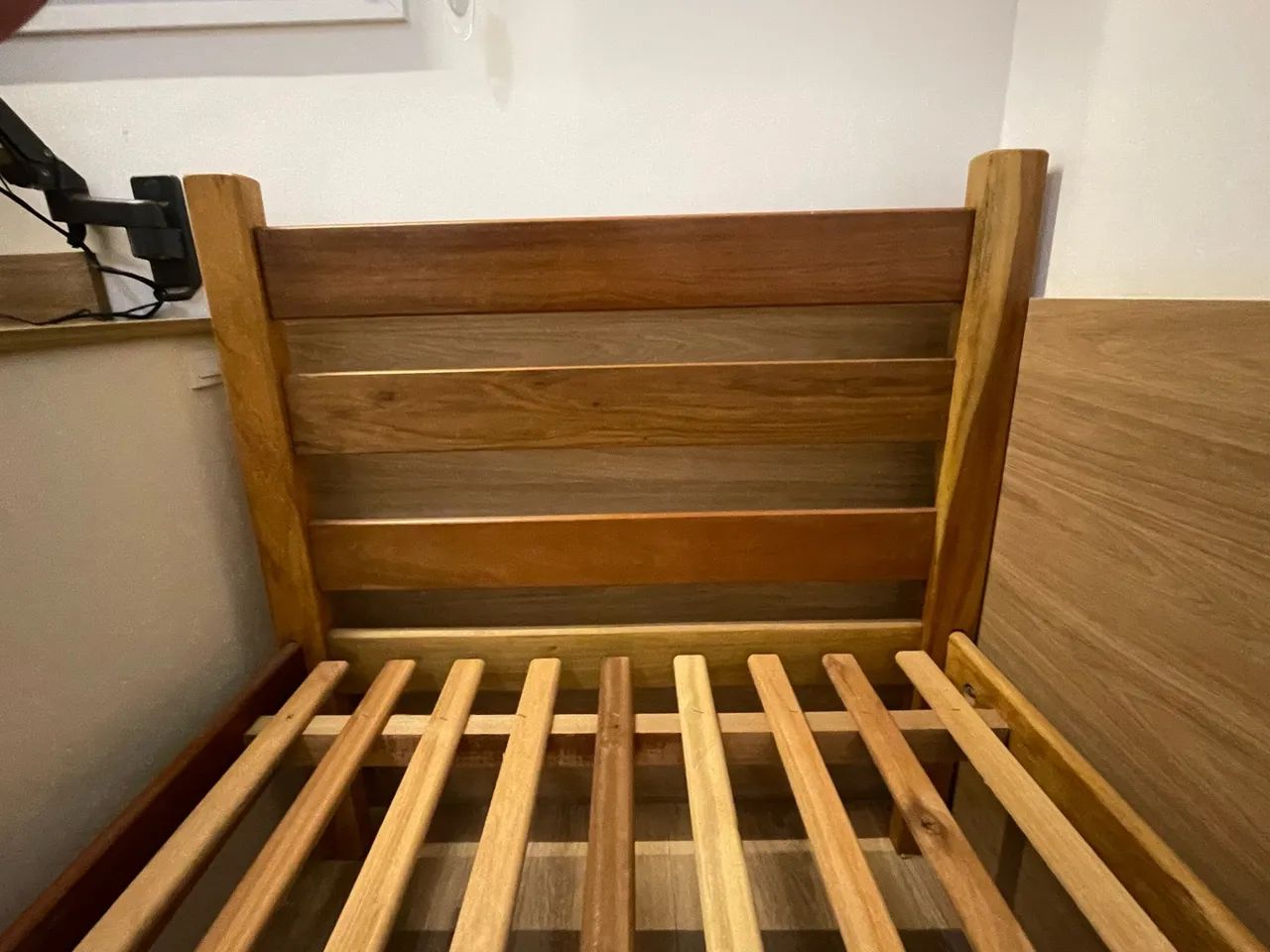 Cama de Solteiro em Madeira Maciça (1,88 x 0,88 m) - Completa e Resistente - Foto 3