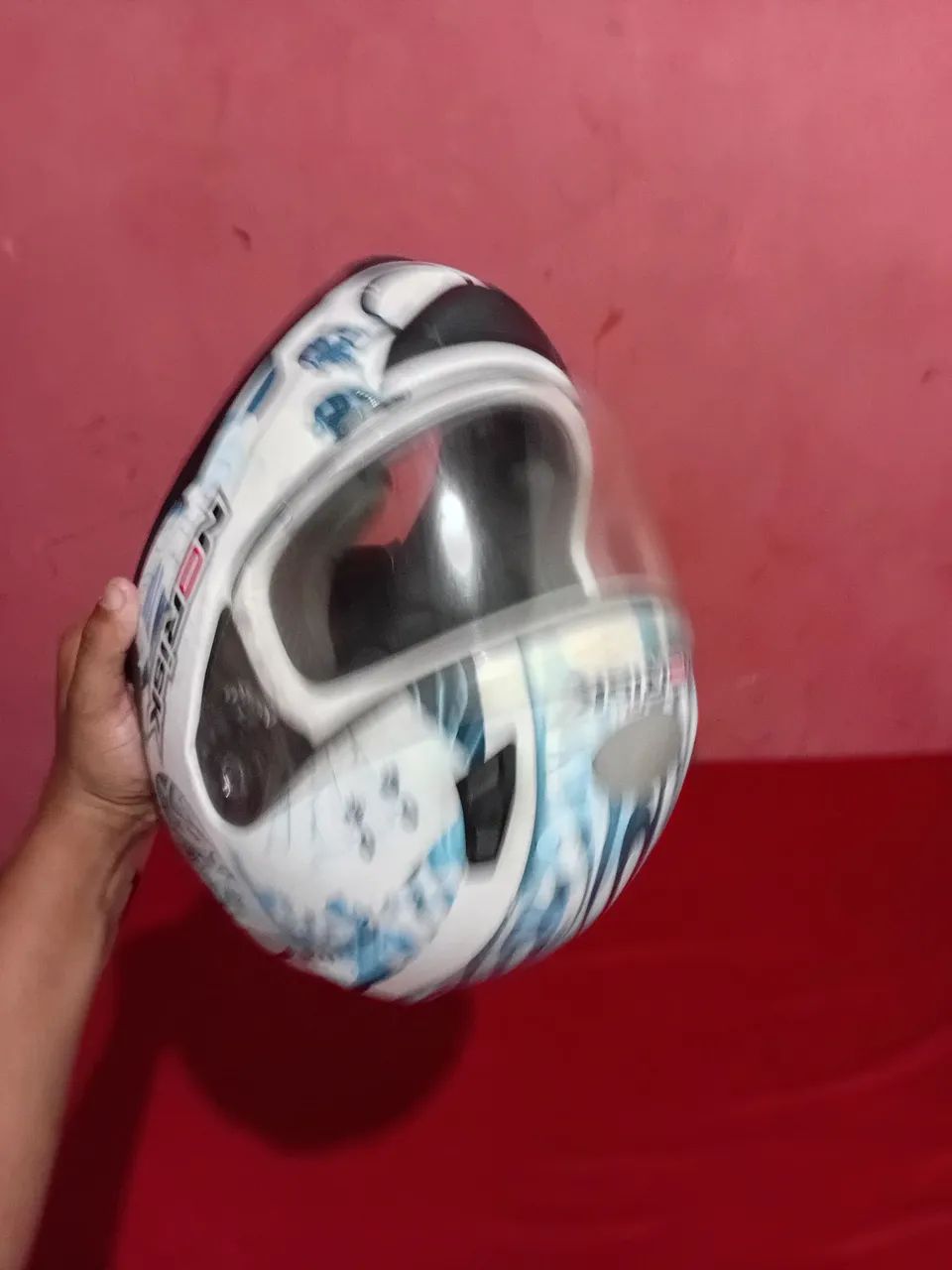 Capacete confortável e bom