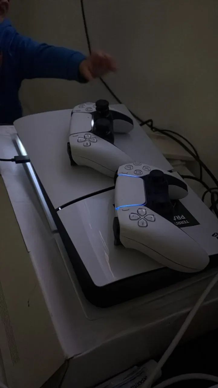 Ps5 slim 1 tera - Foto 2