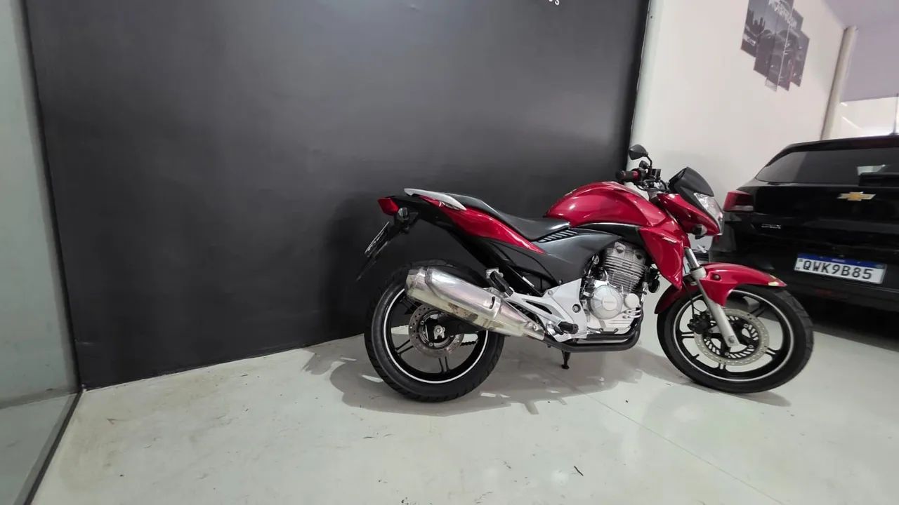 HONDA CB 300R ABS 2013 FLEX - Foto 2