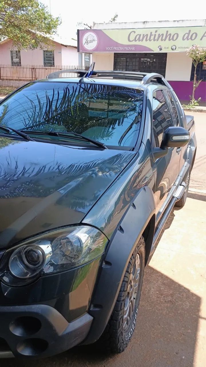 Fiat Strada Adventure 1.8/ 1.8 Locker Flex CE 2012 - Foto 2