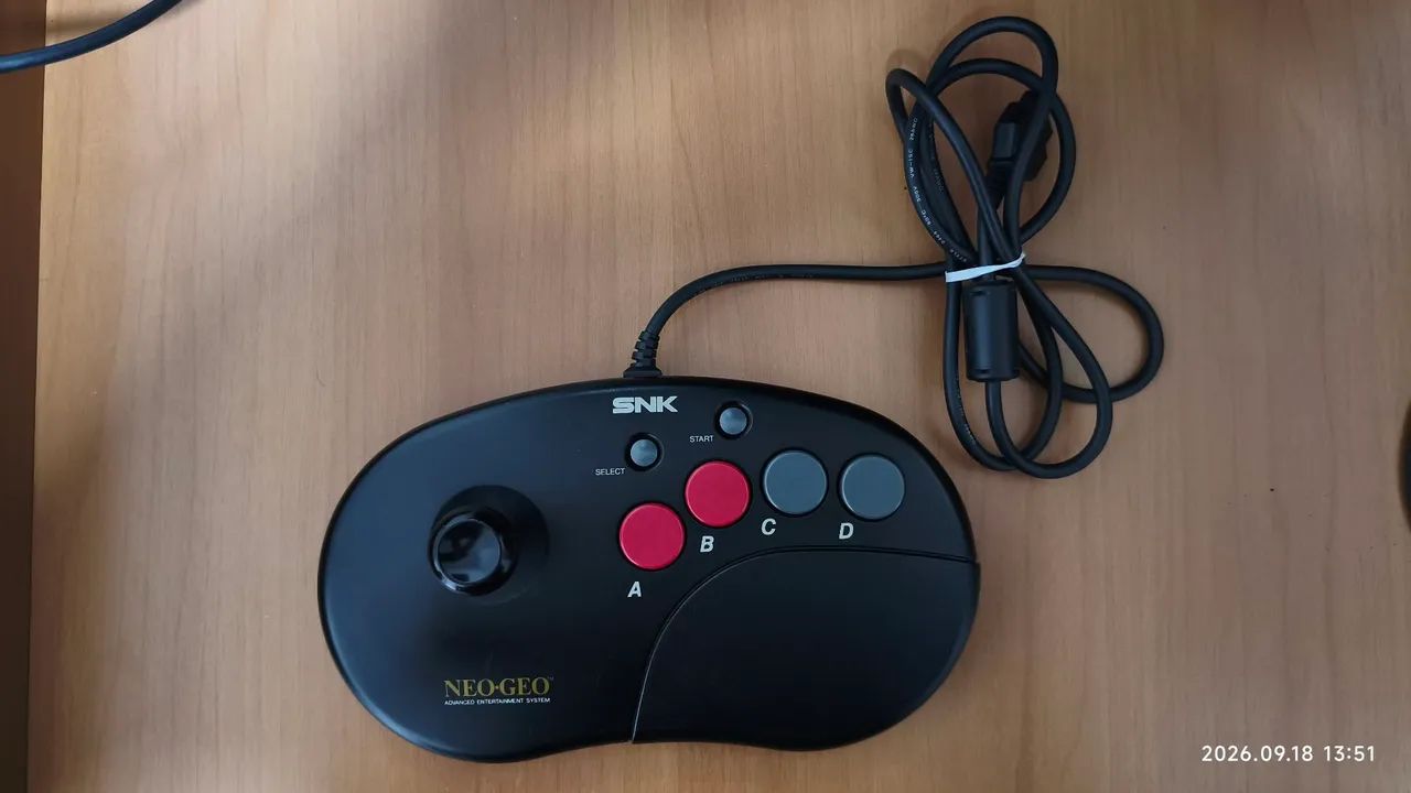 Controle Neogeo Pad Pro - Foto 3