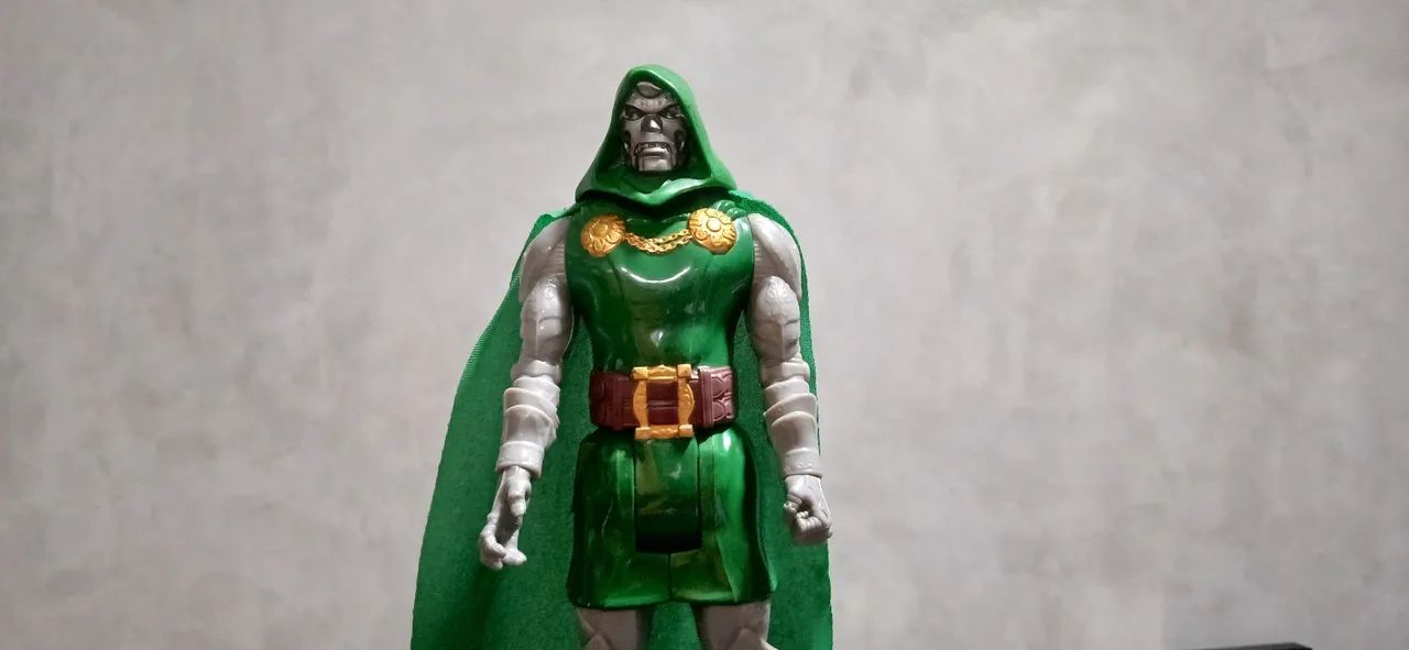 Boneco Dr Destino 30cm - marvel - Foto 3