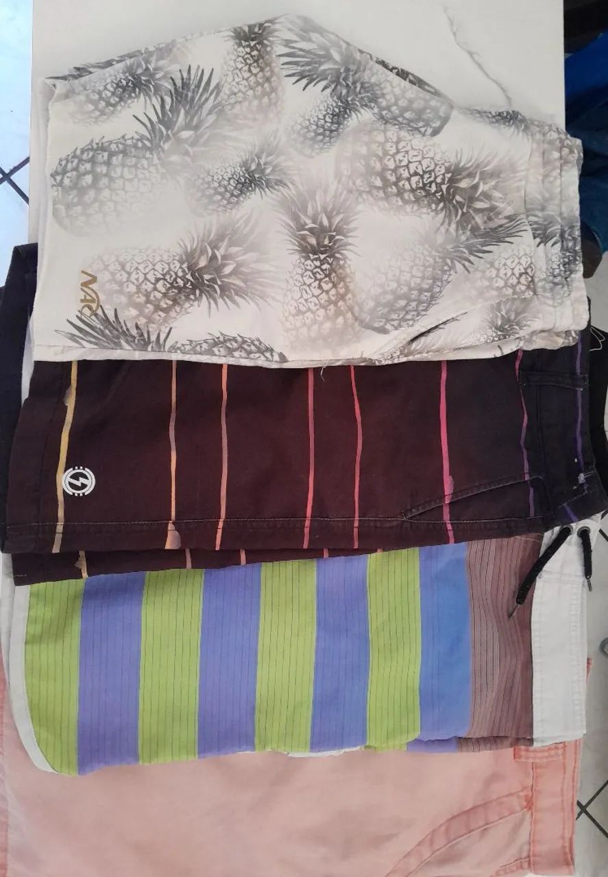 Vendo kit de roupas ( bermudas/ camisas/ gravatas) - Foto 4