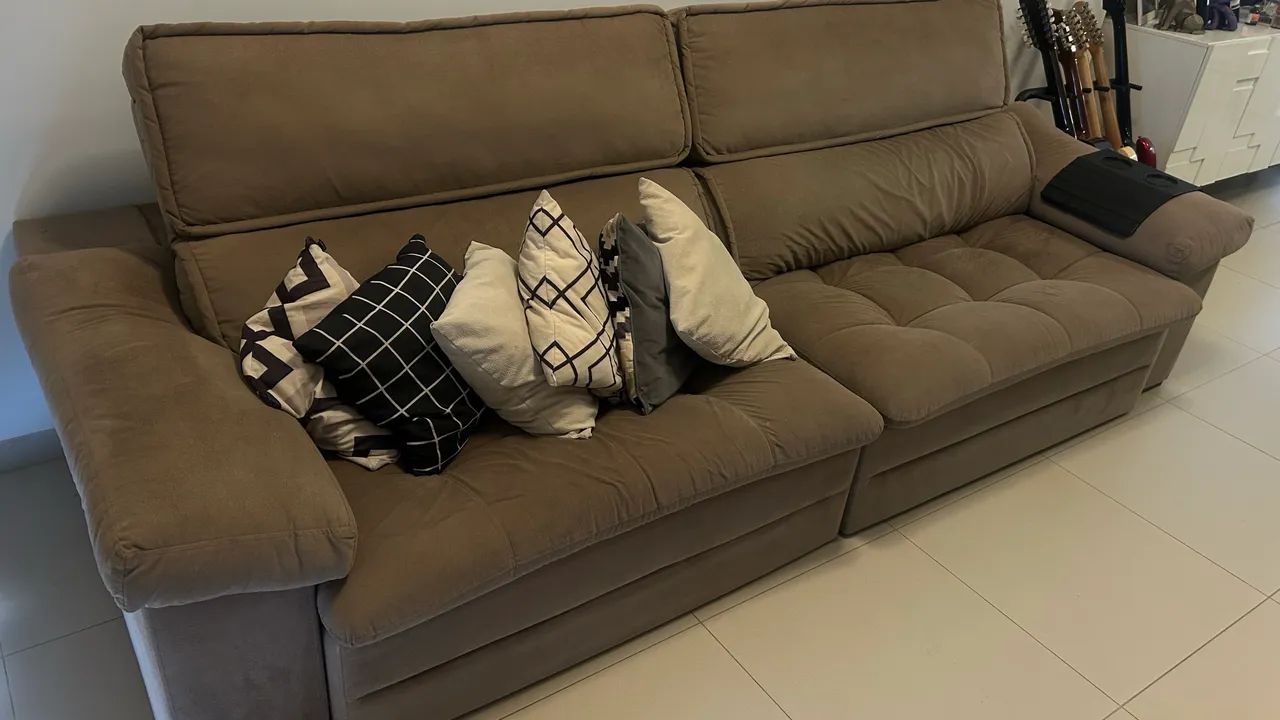 Sofá retrátil 2,90 lindo