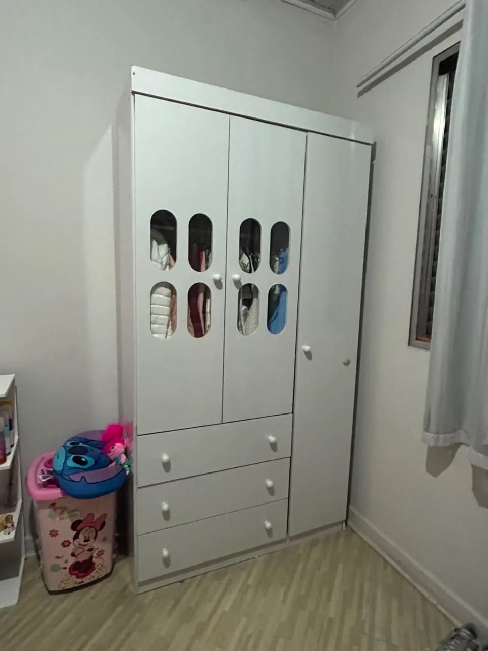 Guarda roupa infantil 