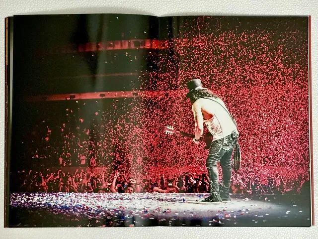 Livro de Turnê Guns N' Roses Not in this Lifetime 2017 Tour Book Program Axl Slash - Foto 4