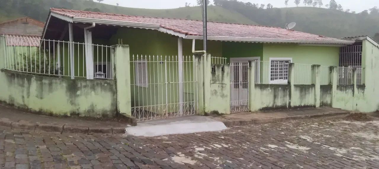 casa 4 dorms em Piracaia SP