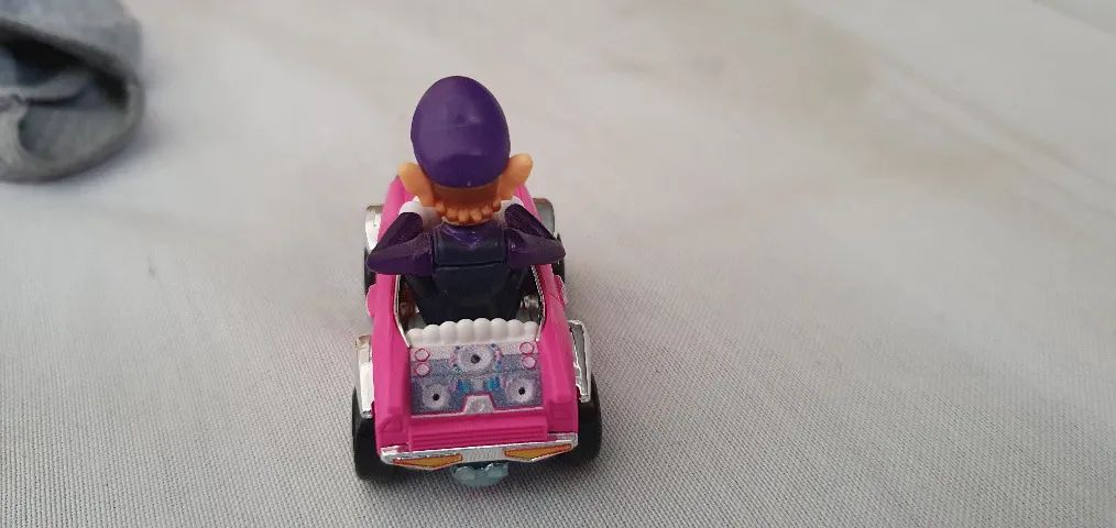 Hot Wheels Original Waluigi Mario Kart Mattel - Foto 4