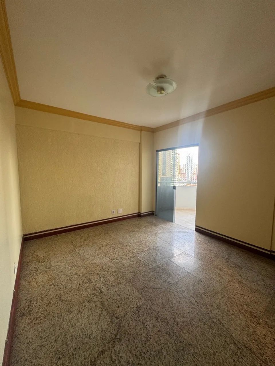 Ed. Abidjan, 95m ², 3 quartos, sendo 1 suíte e 1 vaga - Foto 2