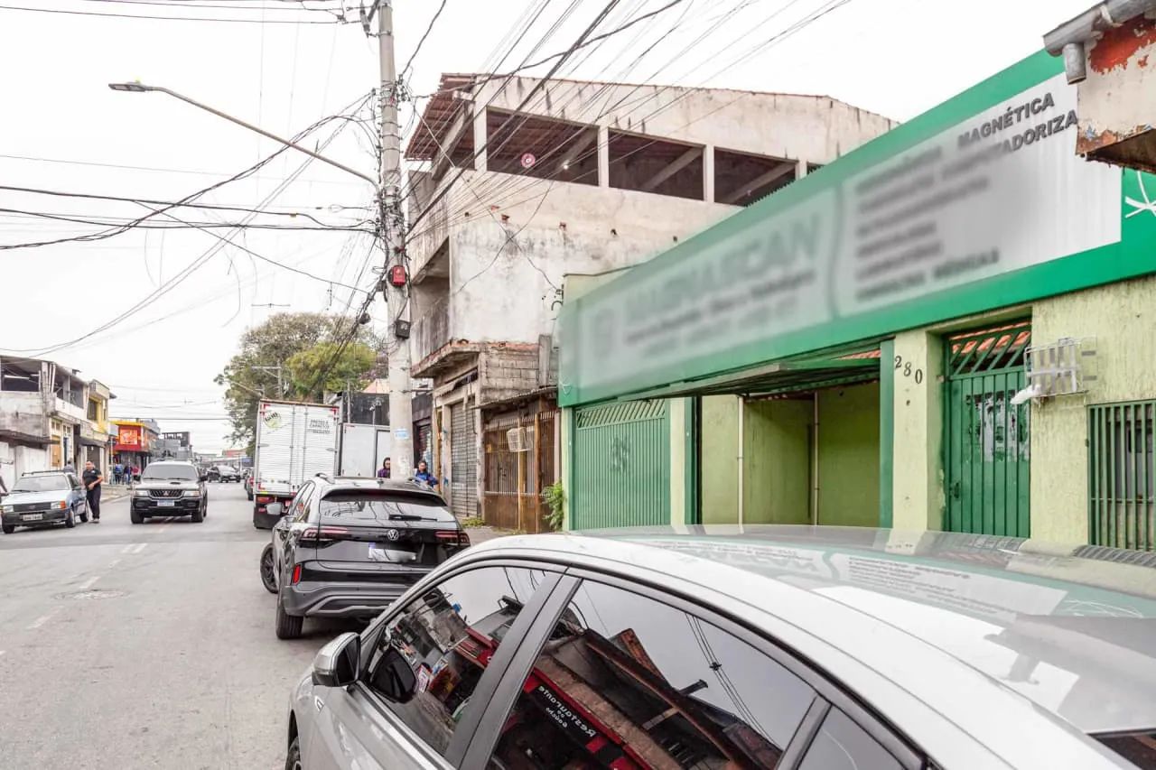 Casa comercial na Rua Macarani, 280  500 m² - Foto 2