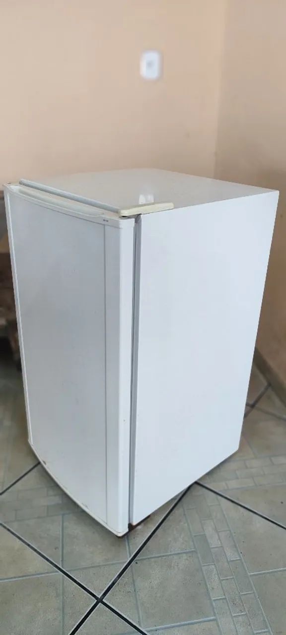 Frigobar Eletrolux 120lt - Foto 2