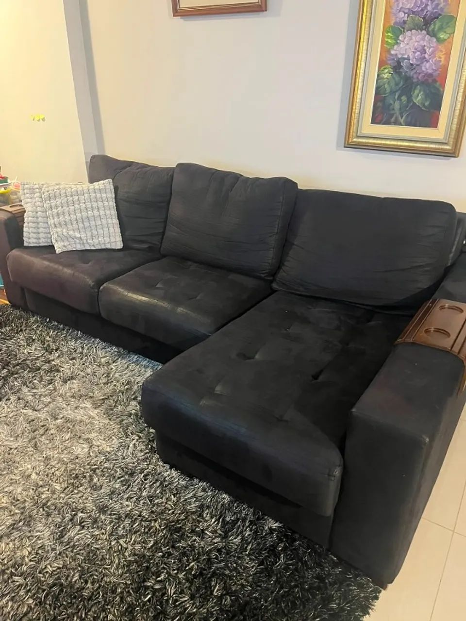 Sofá preto retrátil nos três assentos - Foto 2