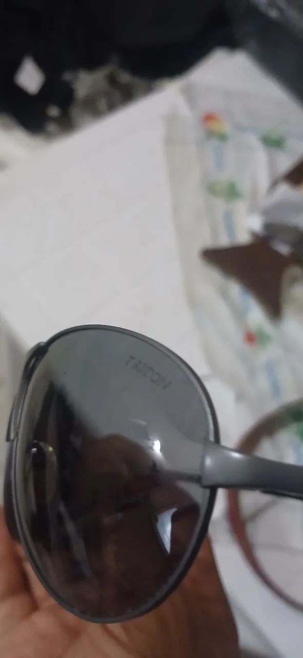 Óculos Triton Titanium lente polarizada em ótimo estado  - Foto 5