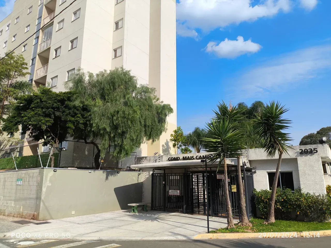 Apartamento com varanda -  48 m² com 2 quartos em Vila Faustina II - Valinhos - SP