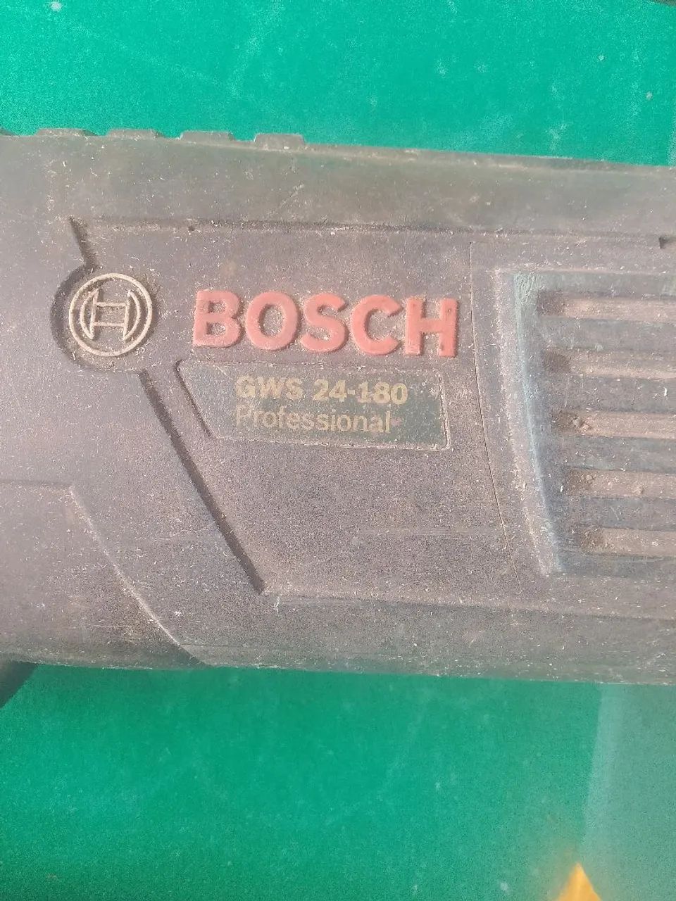 Lixadeira Bosch 7 polegadas  - Foto 2