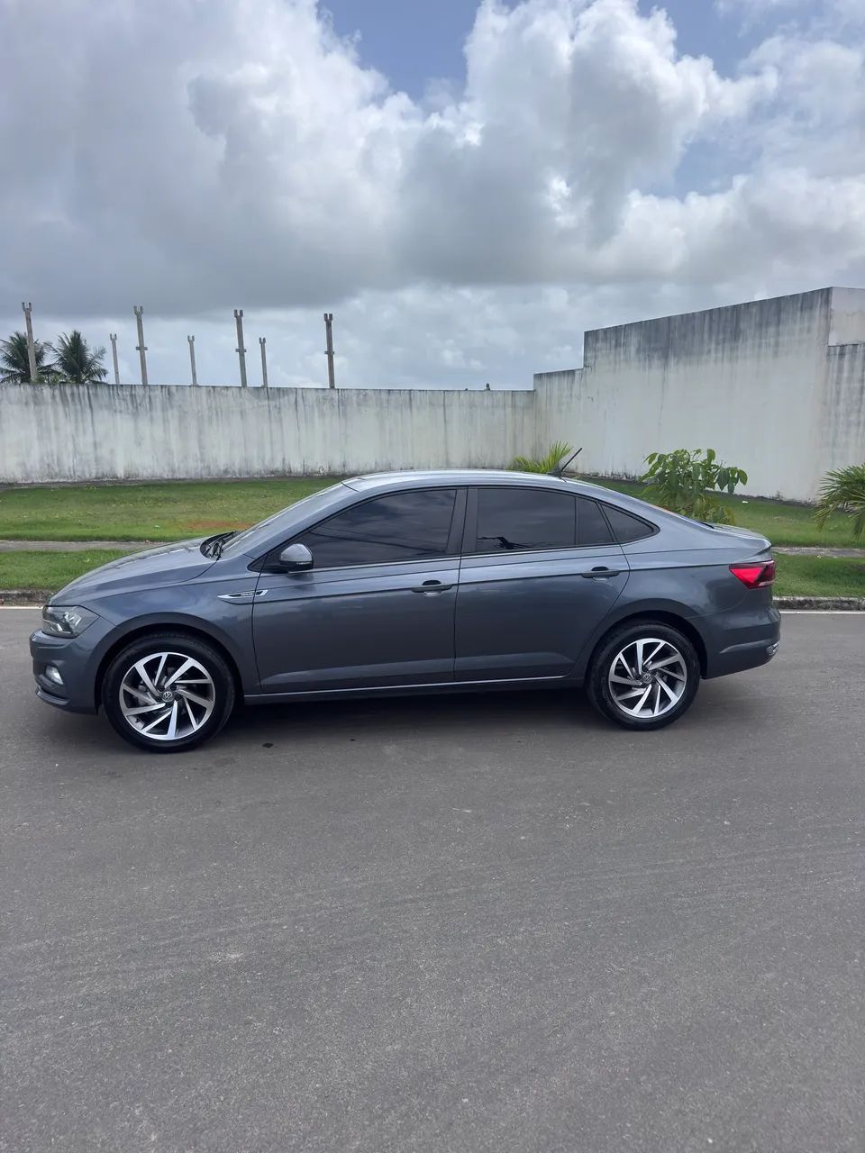 Volkswagen Virtus VIRTUS Highline 200 TSI 1.0 Flex 12V Aut 2020