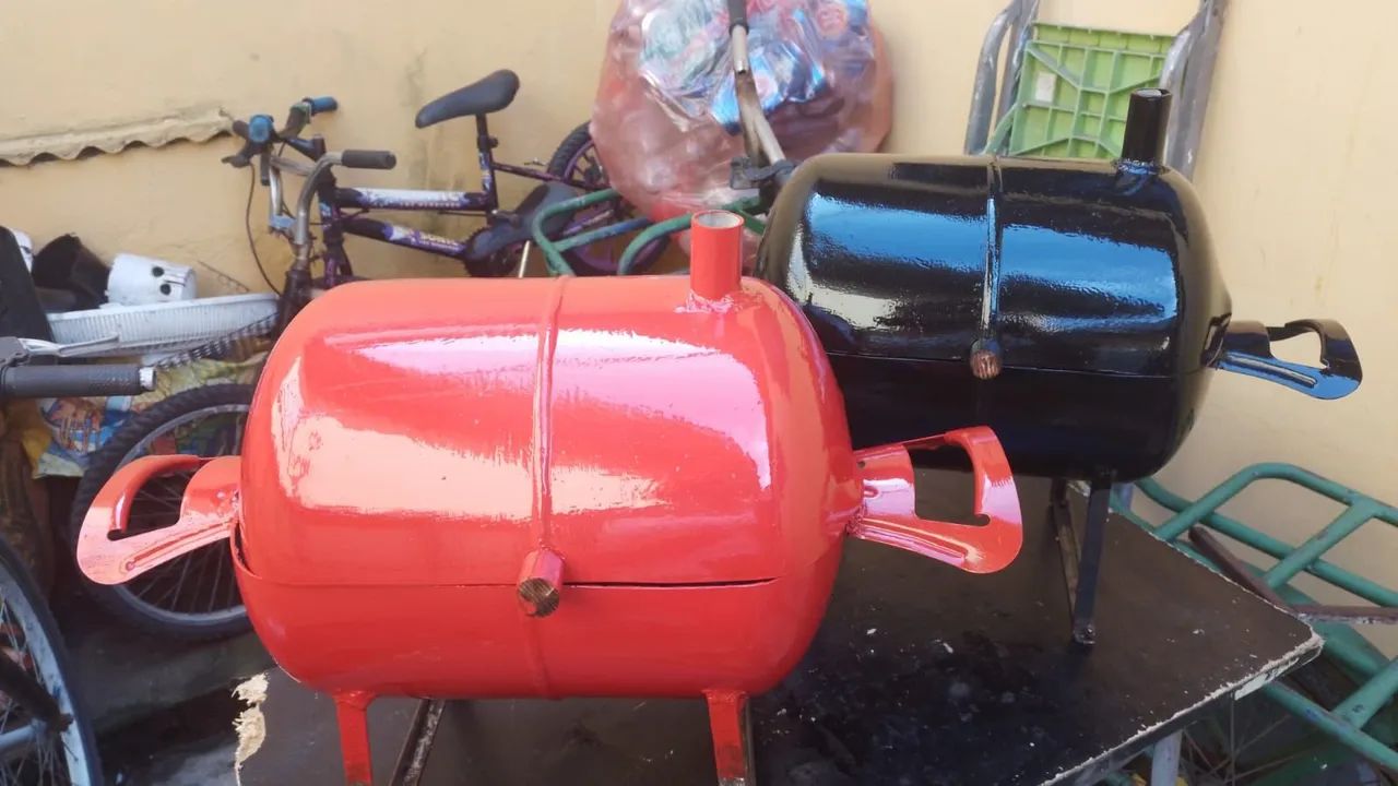 Churrasqueira portátil no bafo 