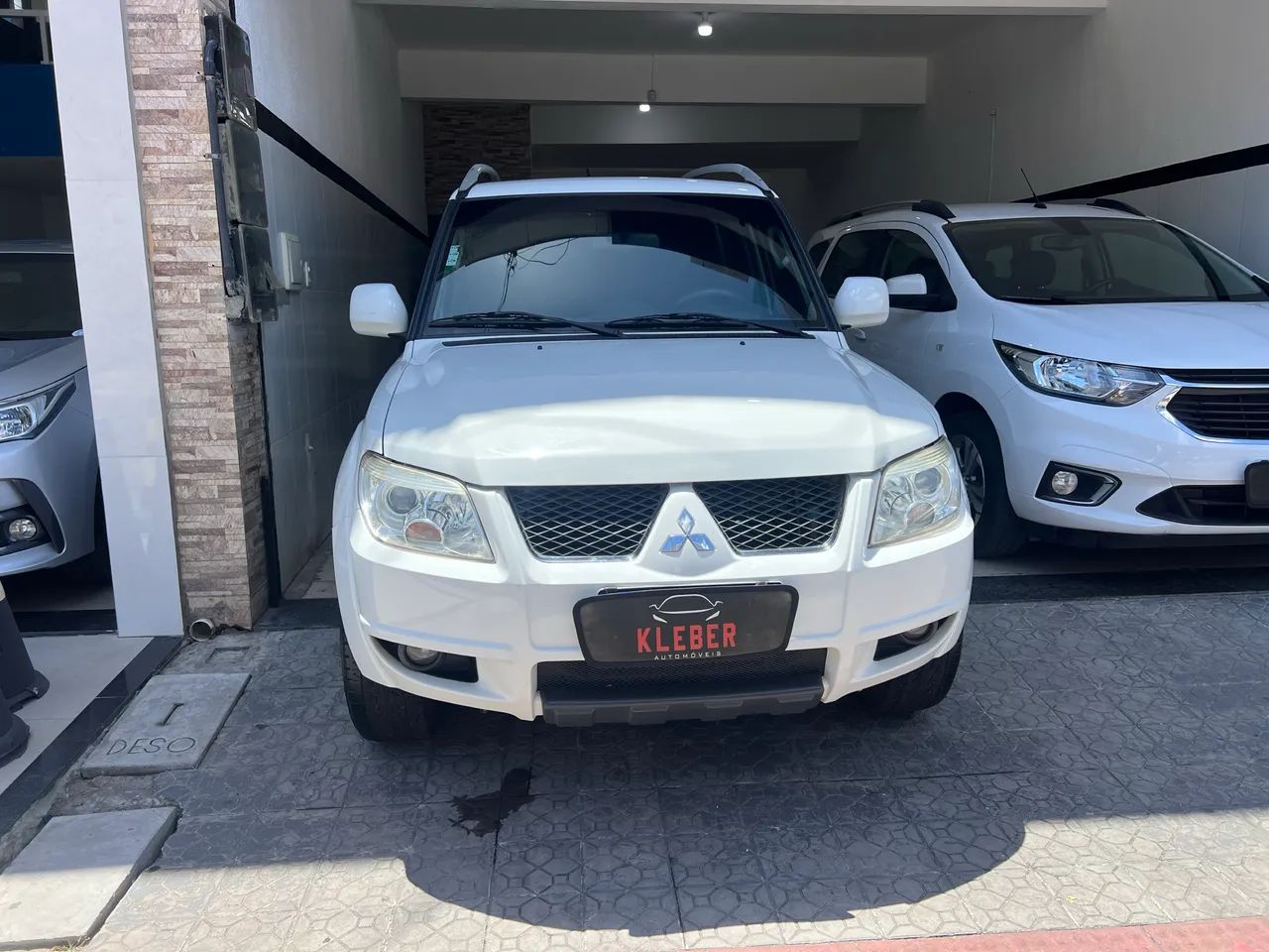 Mitsubishi Pajero 2015