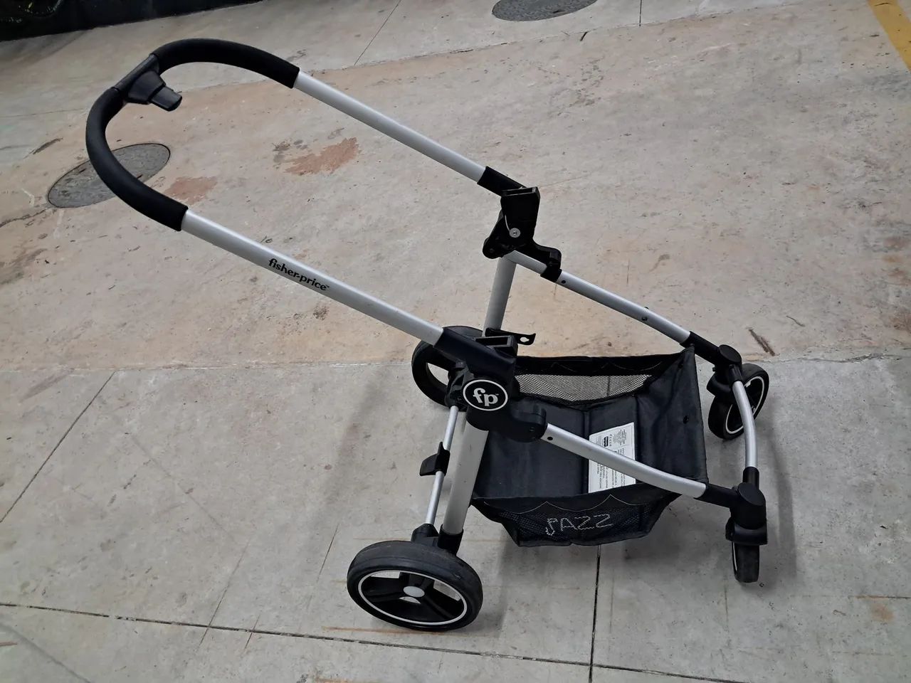 Carrinho de bebe Fisher Price e bebe conforto - Foto 5