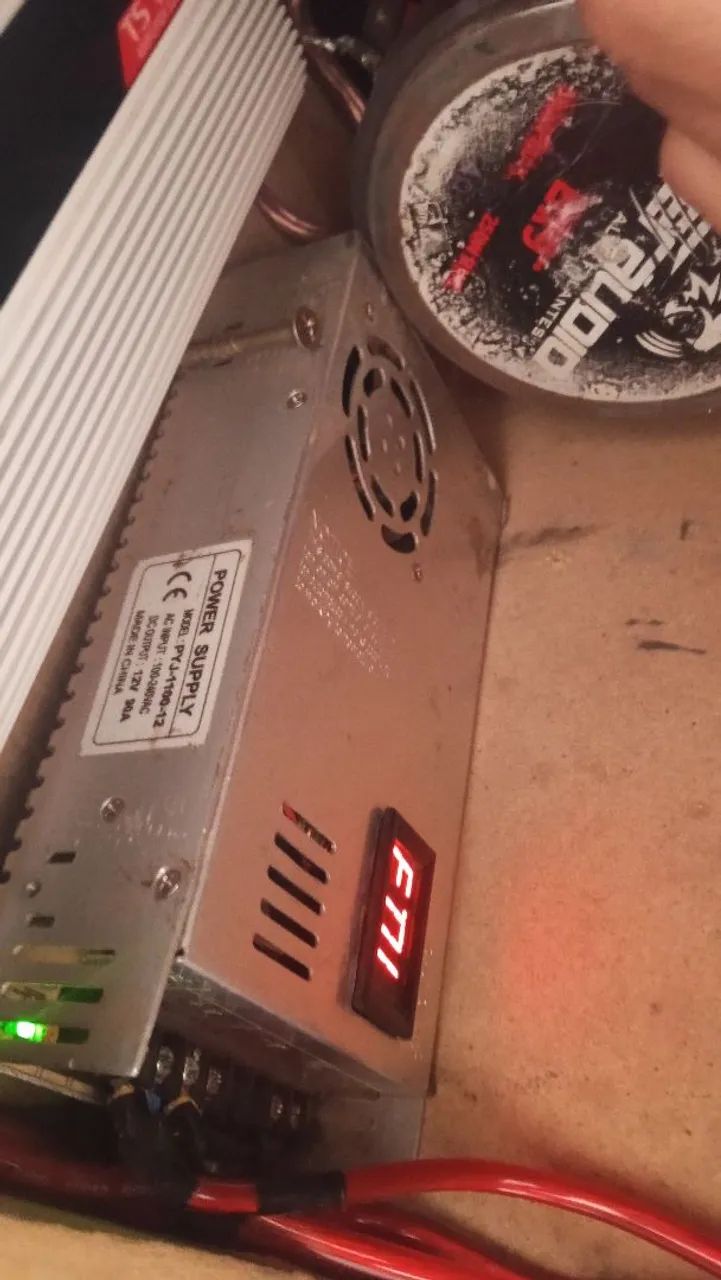 Fonte chaveada 90a 12v funcionando perfeitamente  - Foto 3