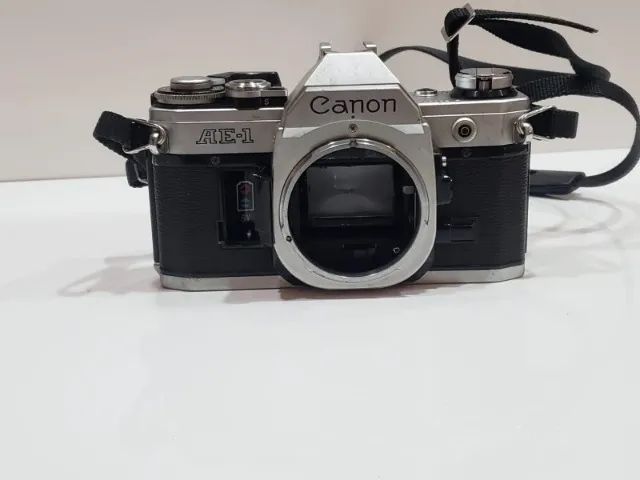 canon ae 1
