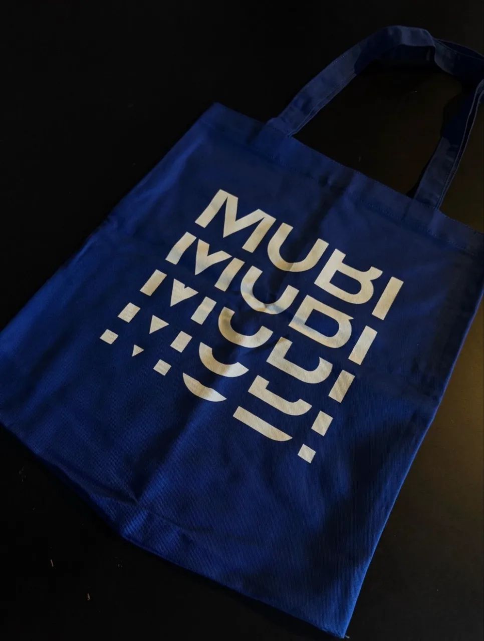 tote bag mubi clássica azul - Foto 2