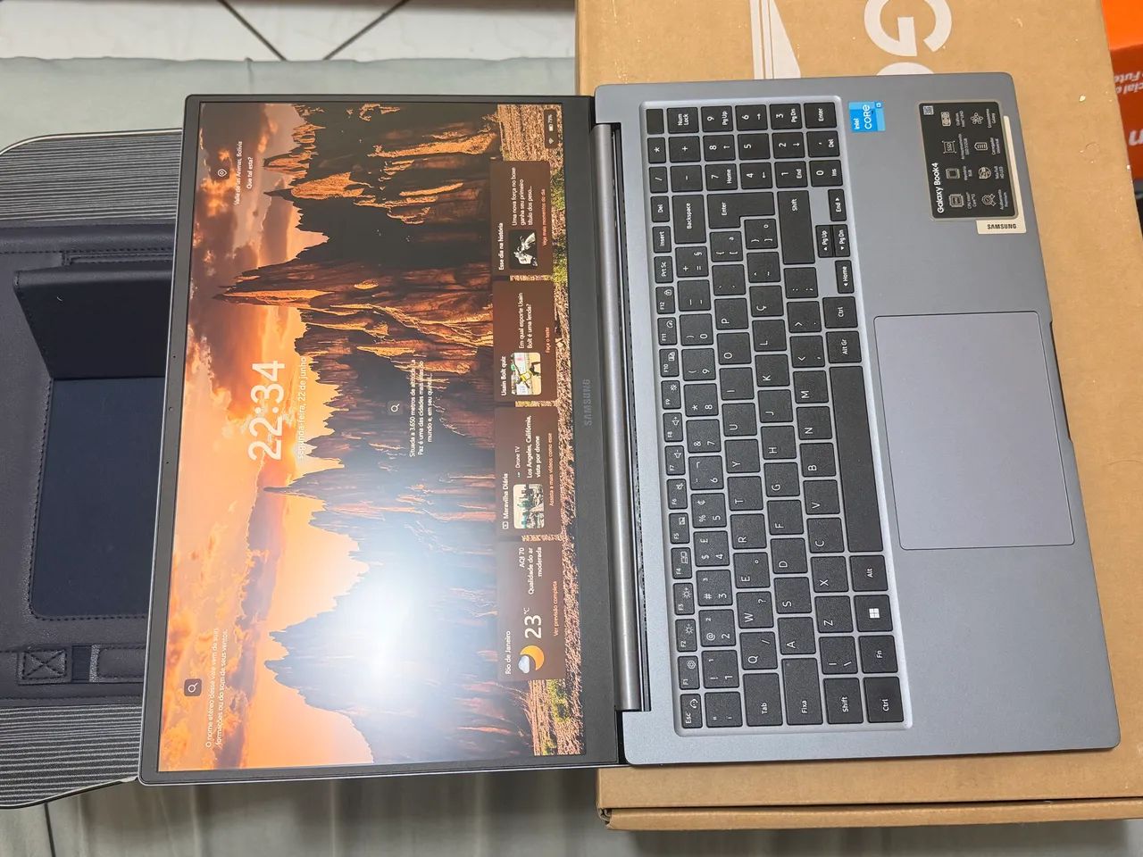 Galaxy Book 4 8GB RAM 512GB SSD WIN11 i3 13th Gen - Foto 3
