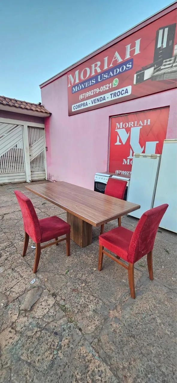 ? Mesa de jantar com 3 cadeiras almofadadas   ?Entrego e passo cartão 