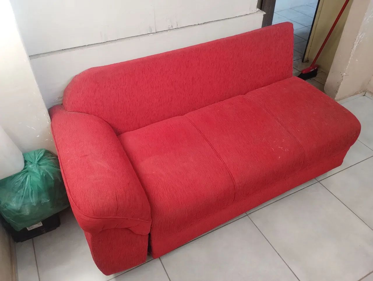 Sofá Vermelho  - Foto 3