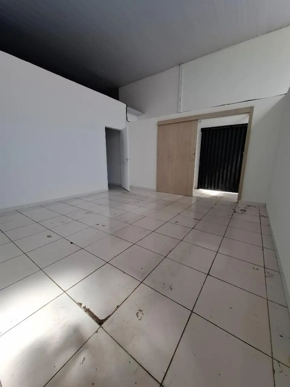 GALPÃO COMERCIAL DE 200 M² NA AV. T-9 - Foto 4