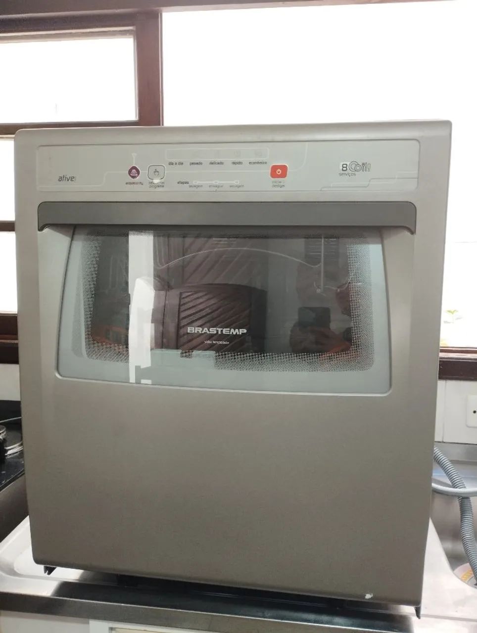 Lava louças Brastemp 8 serviços semi nova 