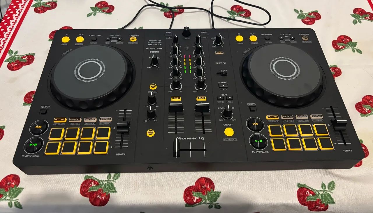 DDJ FLX4 NOVA IMPECÁVEL 