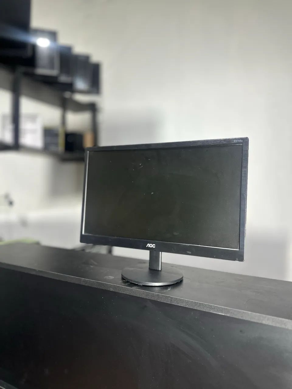 Monitor 18,5 AOC E970S Led  - Foto 3
