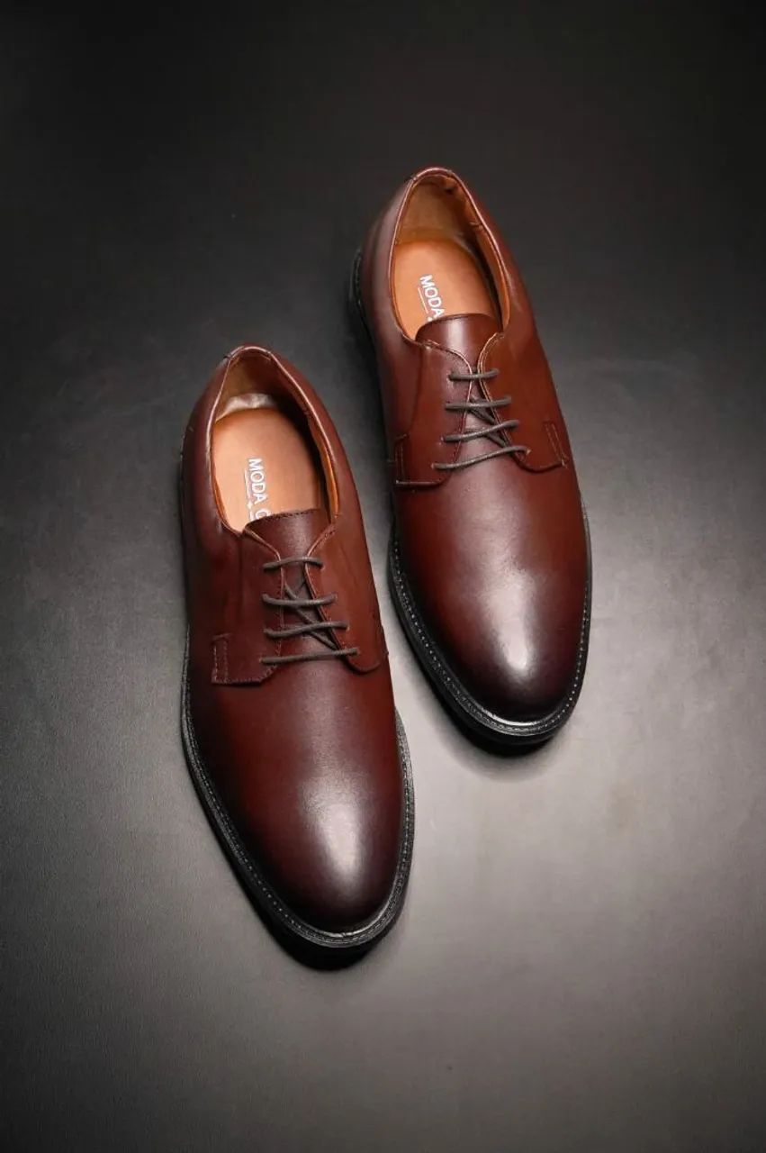 Sapatos couro nobre 
