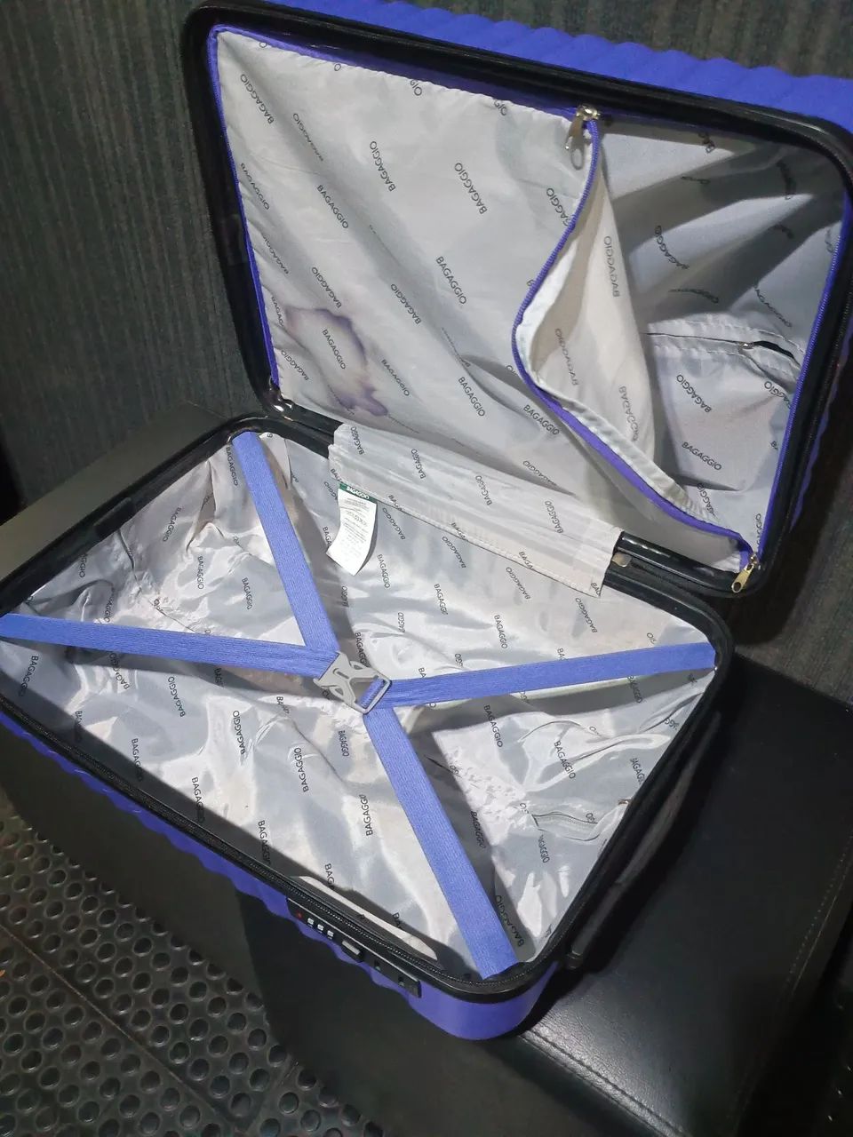 Esta é uma mala rígida Skylark Premium - Foto 2