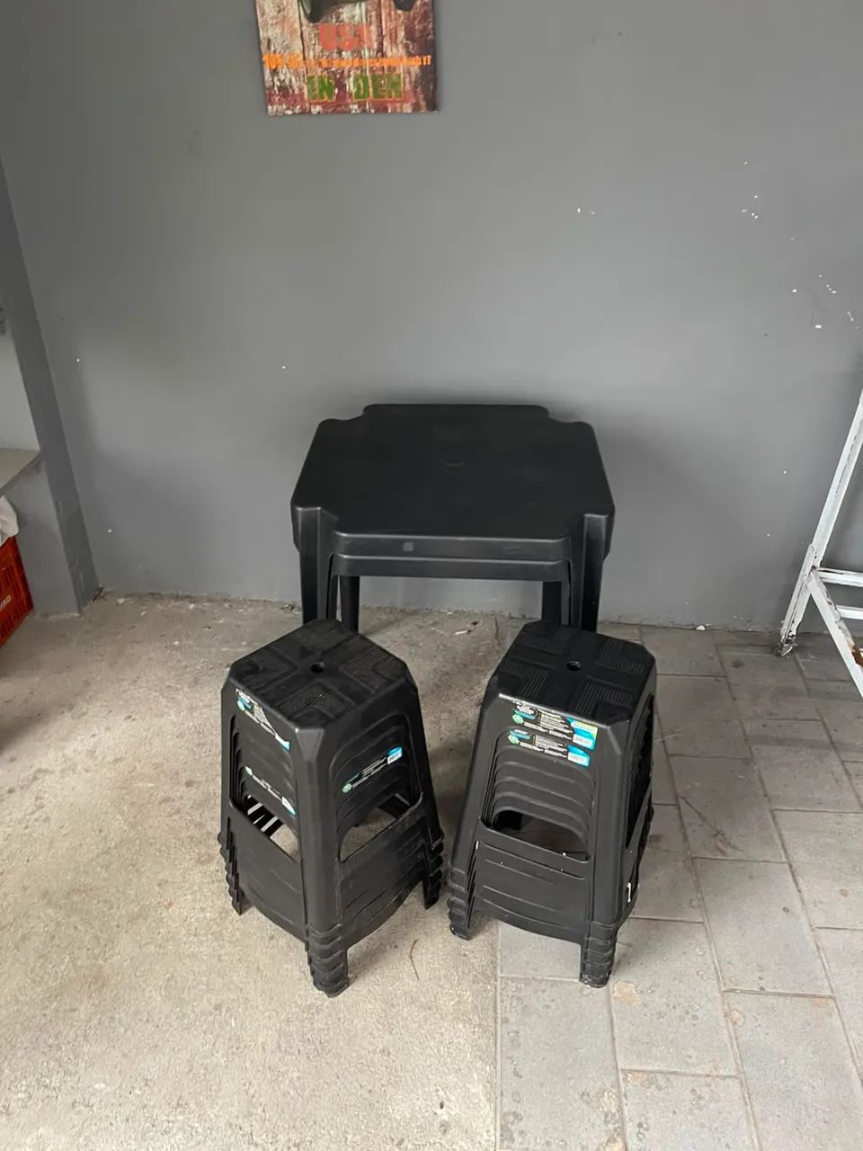 Conjunto mesas e bancos  - Foto 2