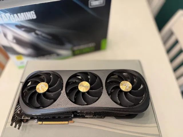 Zotac GeForce RTX 4080 Trinity 16GB - Foto 2